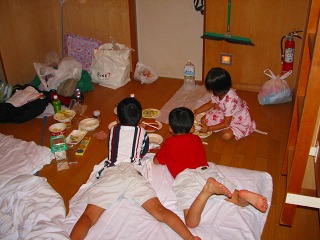 050815_101.jpg (29008 バイト)